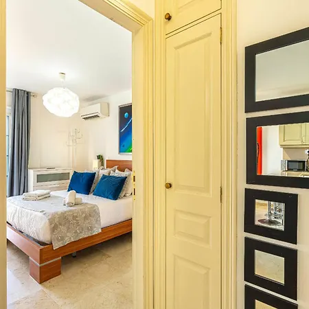 Cosy Rooftop Terrace Apartment *