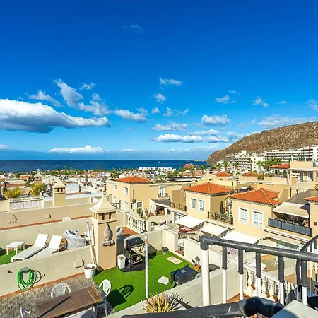 Cosy Rooftop Terrace Apartment *