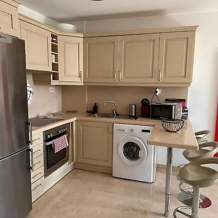 Cosy Rooftop Terrace *