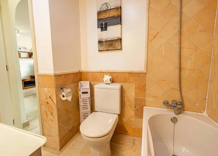 Cosy Rooftop Terrace アパート パルム・マール